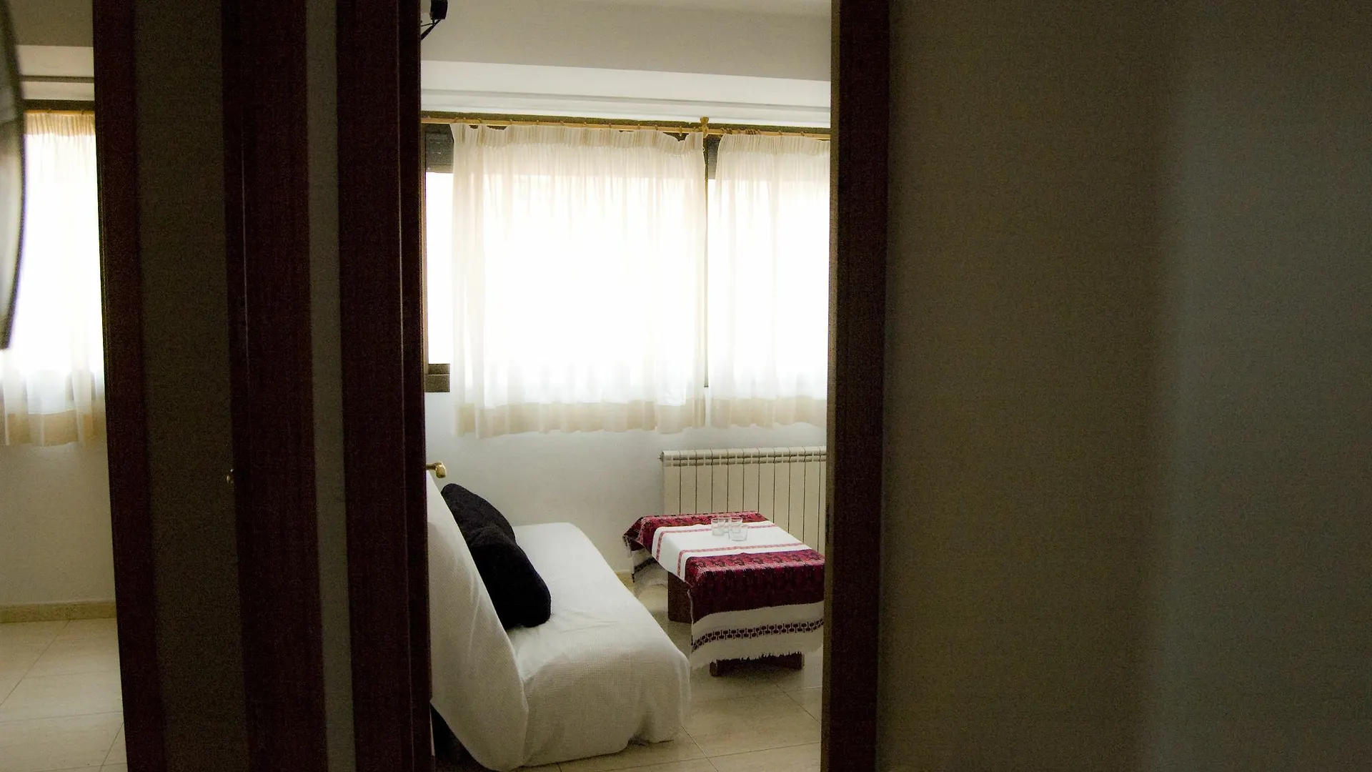 Apartamentos Ar Easy Oliva Lloret de Mar 0*,  Spain