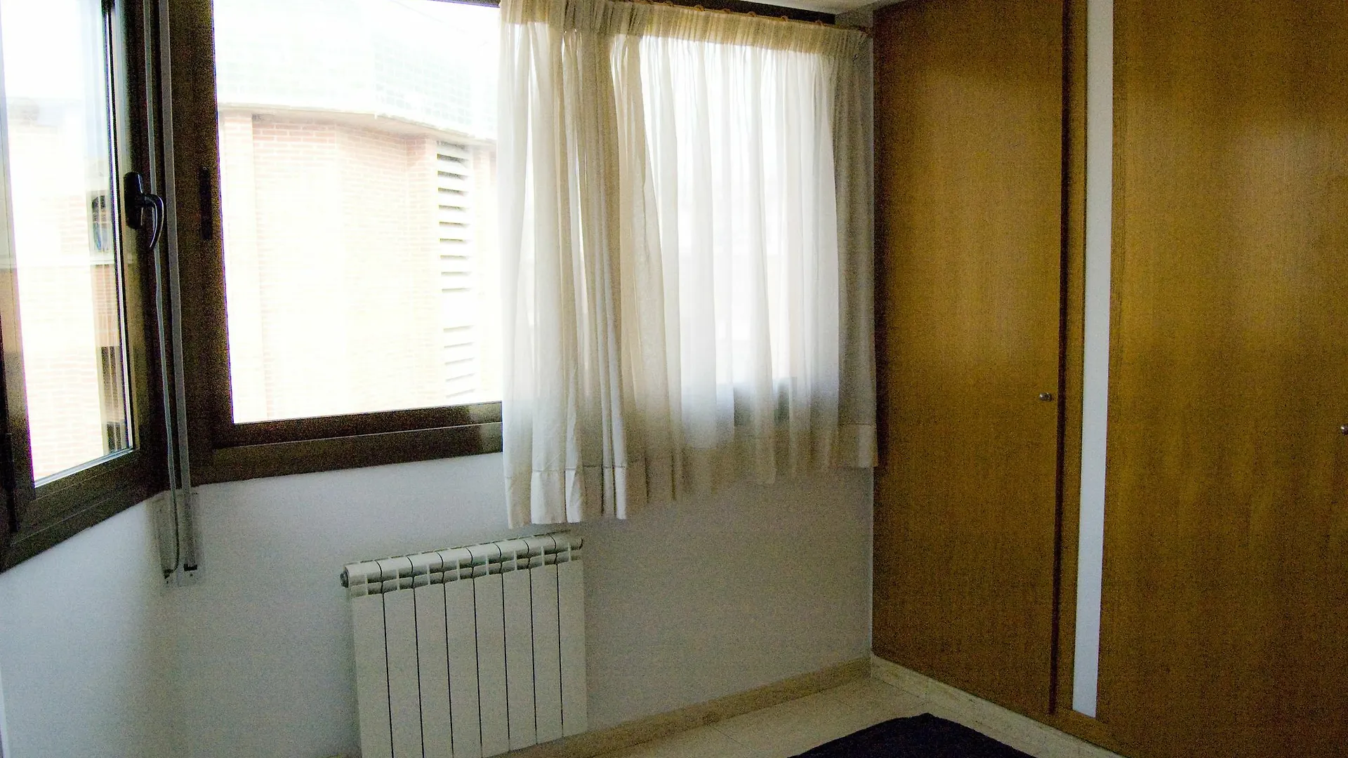 Apartamentos AR Easy Oliva Lloret de Mar 0*,